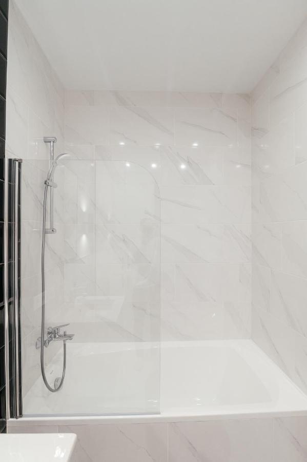Pearl Premium Apartments 5 Київ Екстер'єр фото